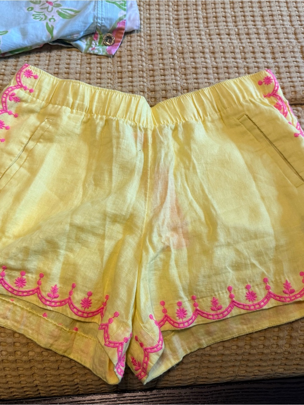 Lilly Pulitzer linen embroidered shorts NWT
